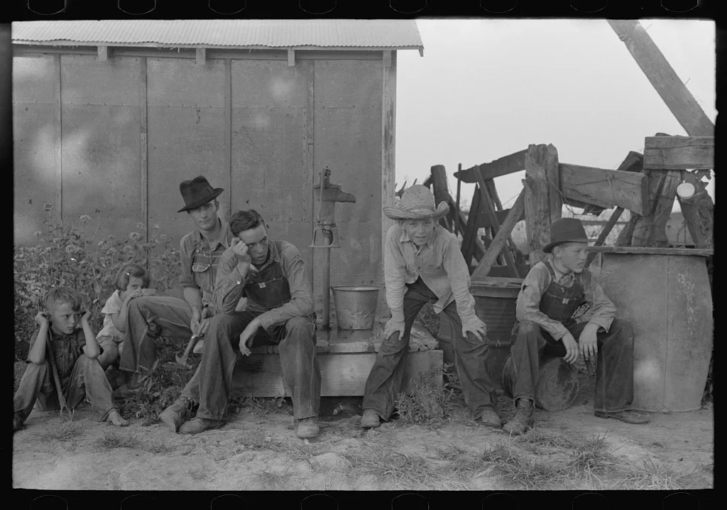 Rural people near Caruthersville, Missouri, 1938