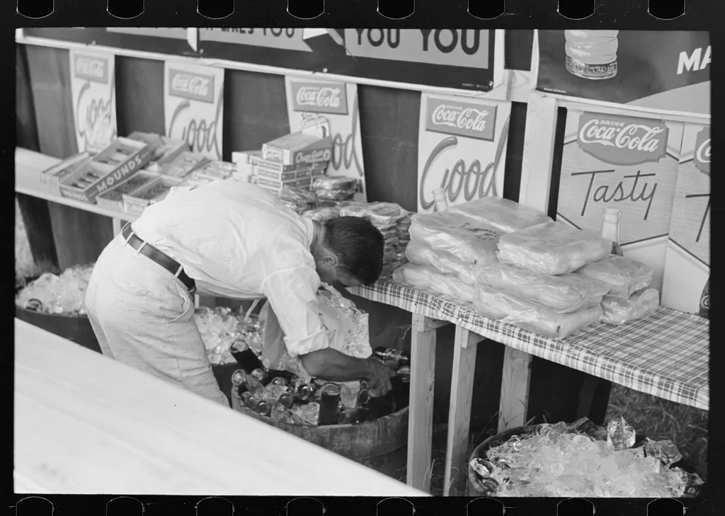 Refreshment stand at state fair, Donaldsonville, Louisiana, 1938