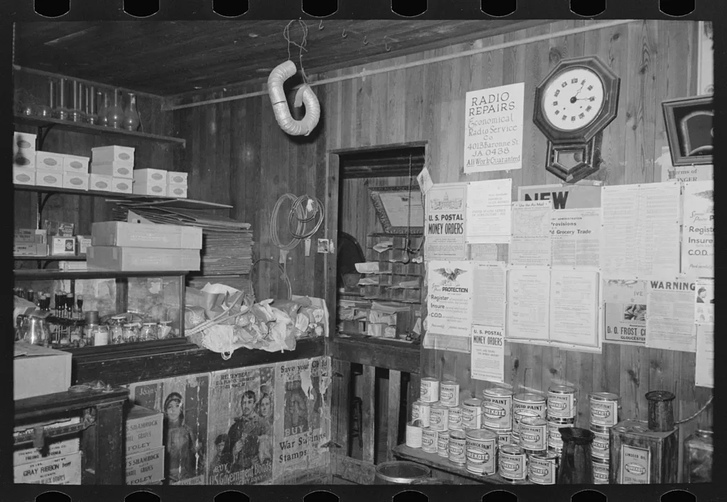 Corner of general store, Olga, Louisiana, 1938