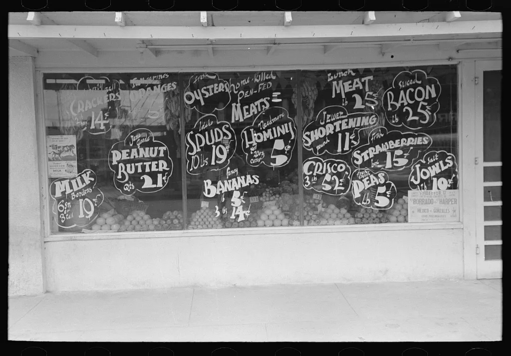 Store window, Robstown, Texas, 1939