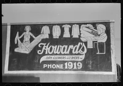 Sign on dry cleaning establishment, Waco, Texas, 1939