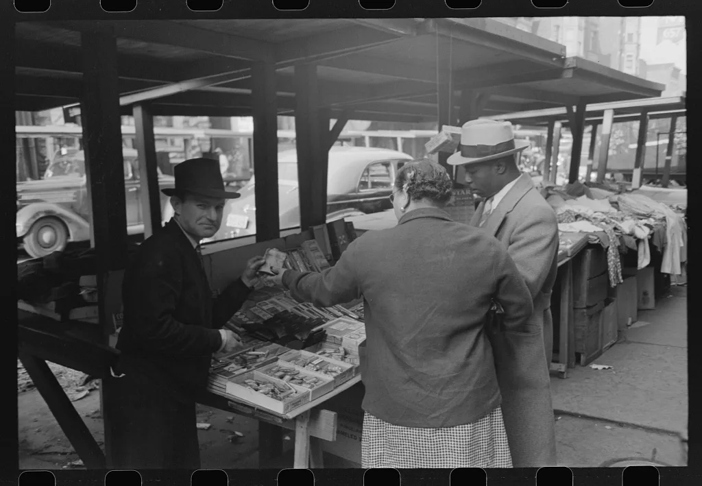 Shop on Maxwell Street, Chicago, Illinois, 1941