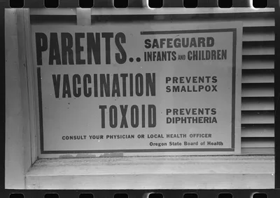 Sign, Hermiston, Oregon, 1941