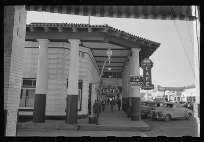 Street scene, Yuma, Arizona, 1942