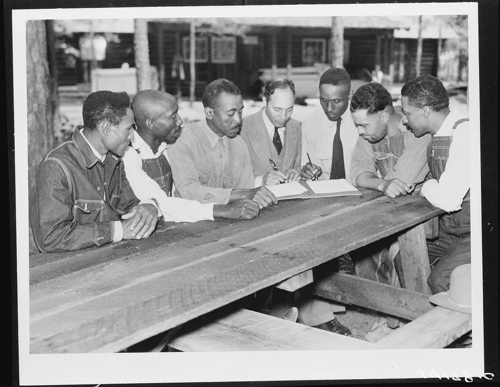 Sabine Farms homesteaders sign contract for medical care with Dr.…, Texas, 1941