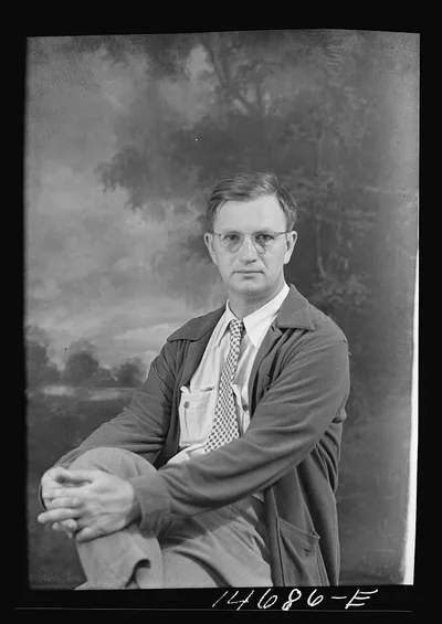 Russell W. Lee, Farm Security Administration photographer, 1935