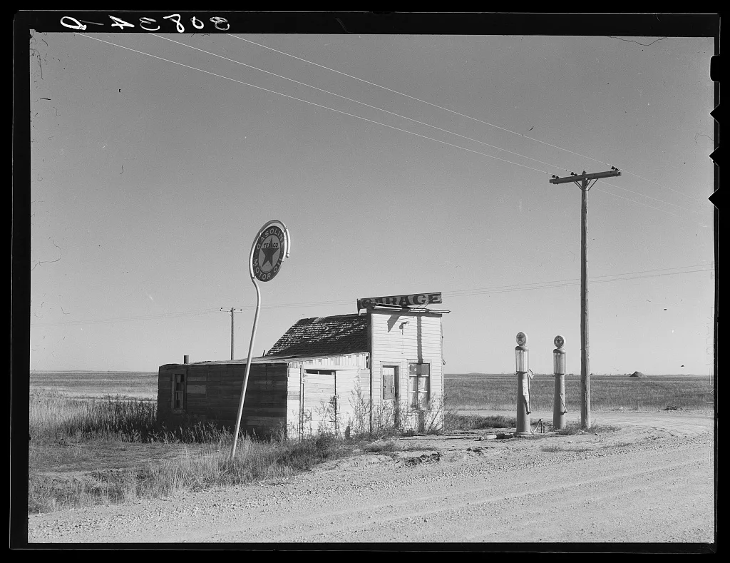 Abandoned garage on Highway Number 2. Western North Dakota, 1937