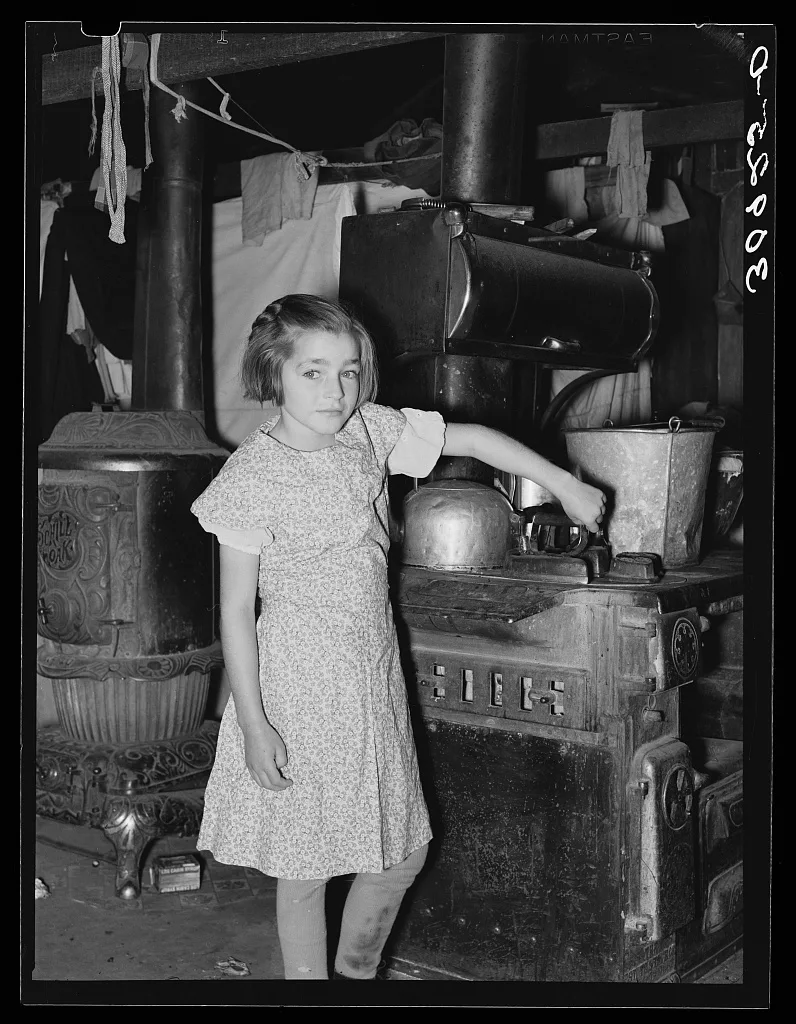 Child of John Harshenberger [i.e. Harshbarger] Sheridan County,…, Montana, 1937