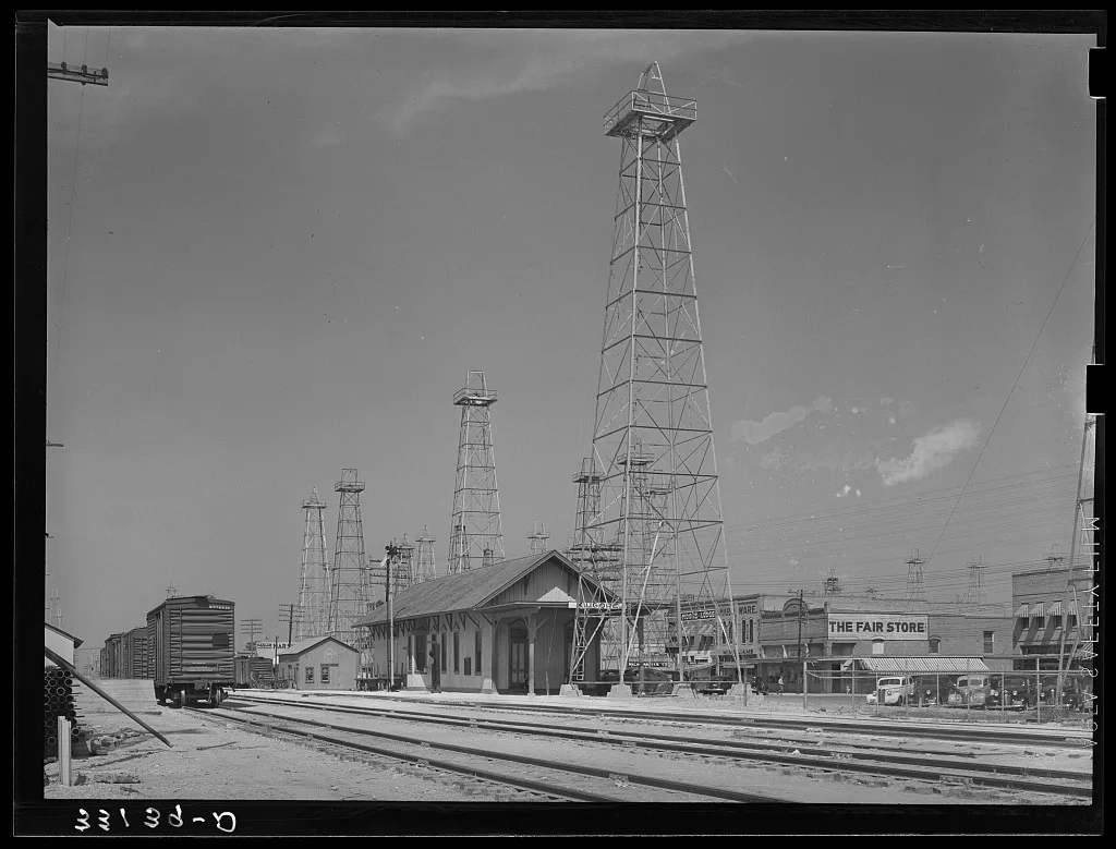 Railroad station and business section of Kilgore, Texas, 1939