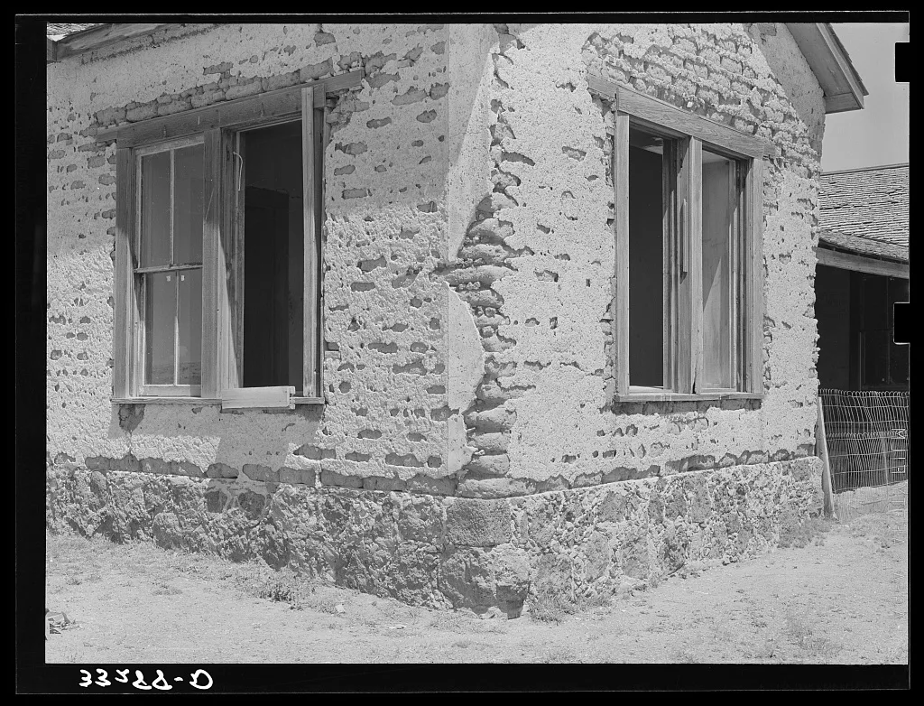 Detail of the old ranch house on the "Walking X" ranch near Marfa,…, 1939