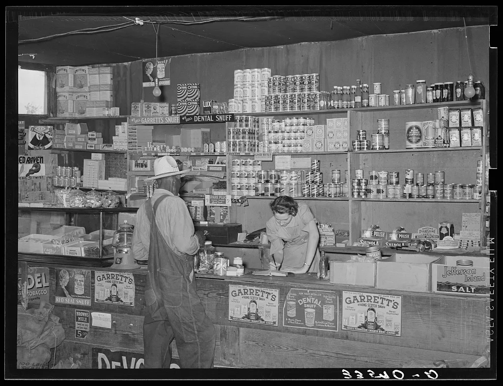 Country store. Wagoner County, Oklahoma, 1939