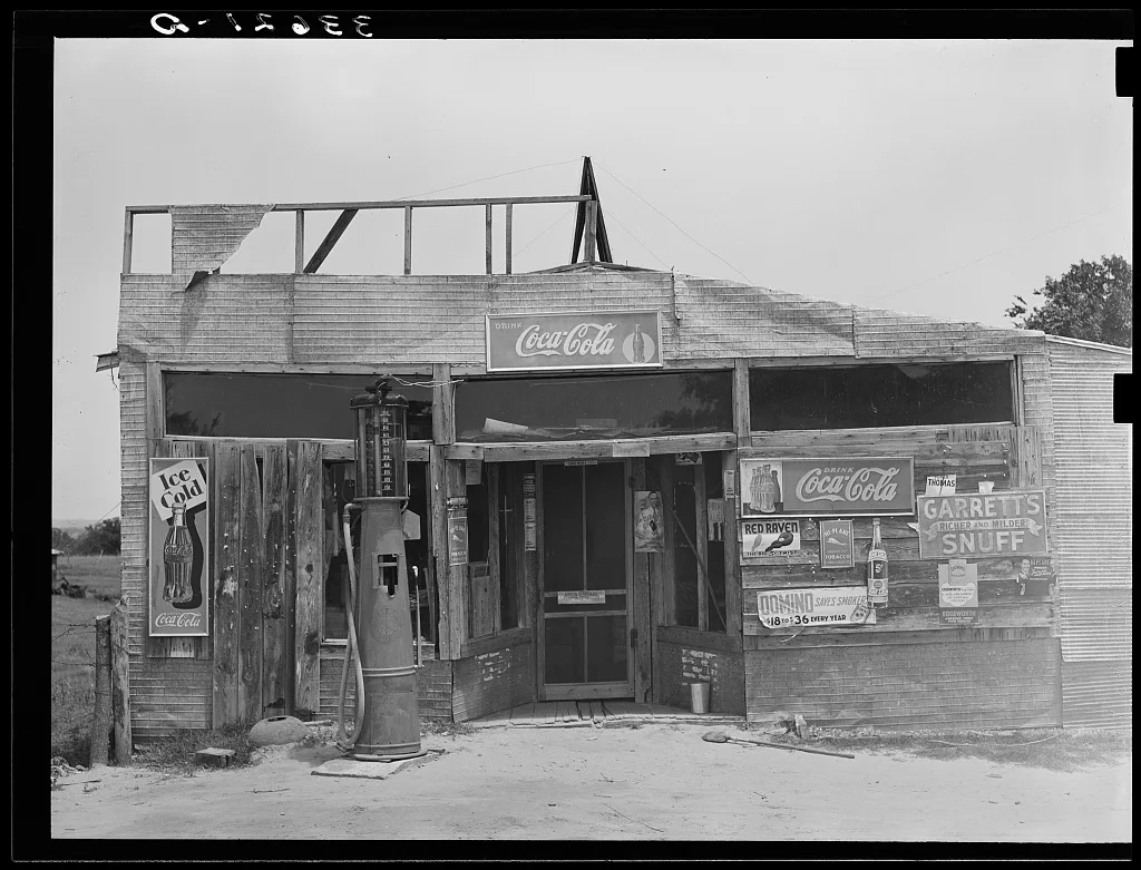 Country store. Wagoner County, Oklahoma, 1939