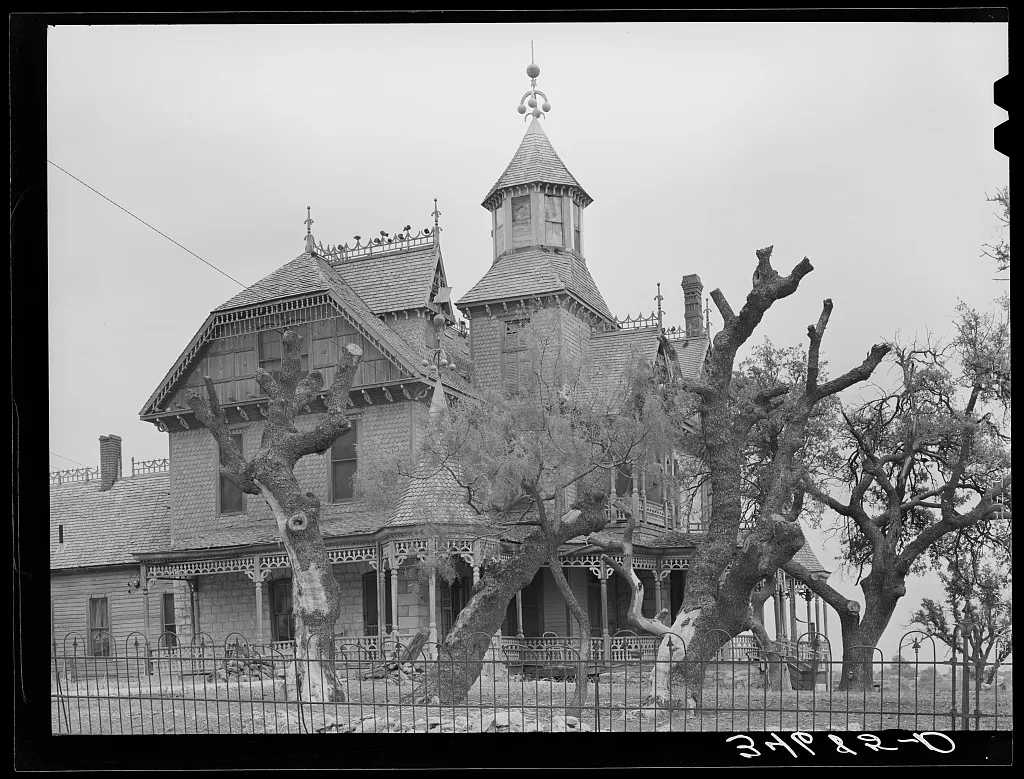 Old mansion. Comanche, Texas, 1939