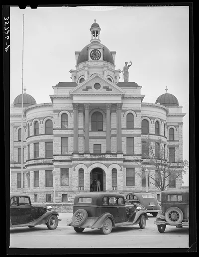 Detail of courthouse. Gatesville, Texas, 1940