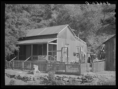 House in Mogollon, New Mexico, 1940