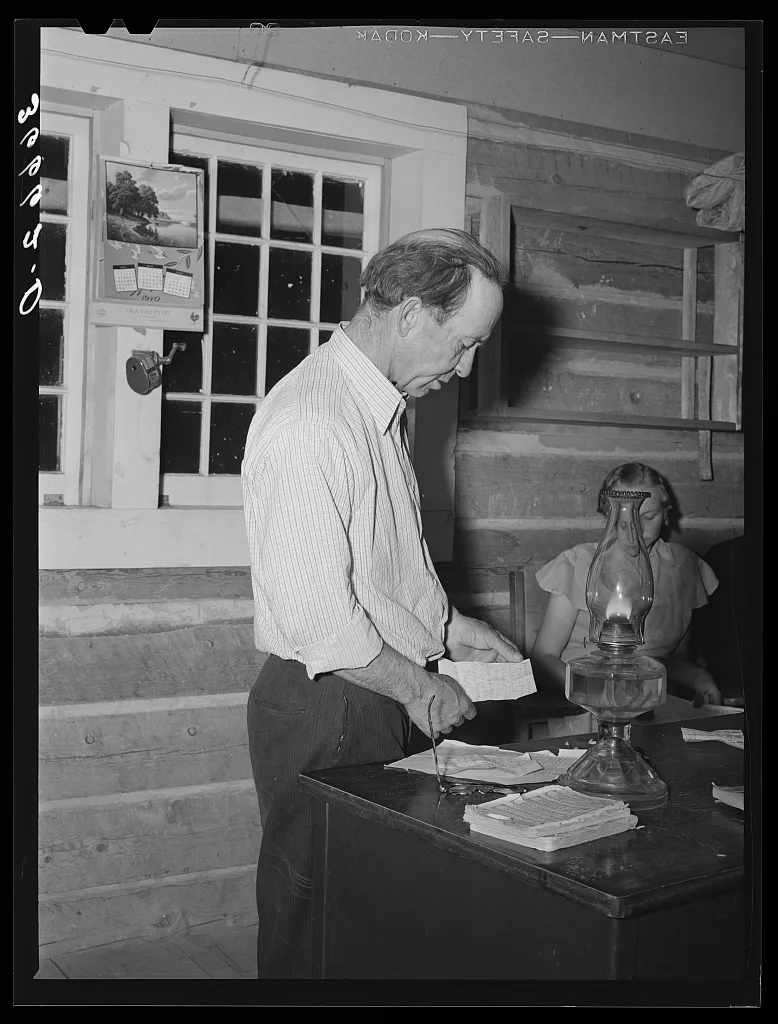 John Adams reading his part of the program at the literary society.…, New Mexico, 1940