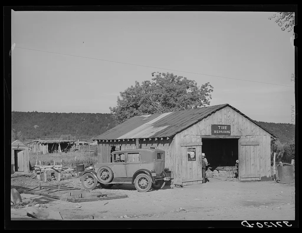 [Untitled photo, possibly related to: Blacksmith shop. Penasco, New…, New Mexico, 1940