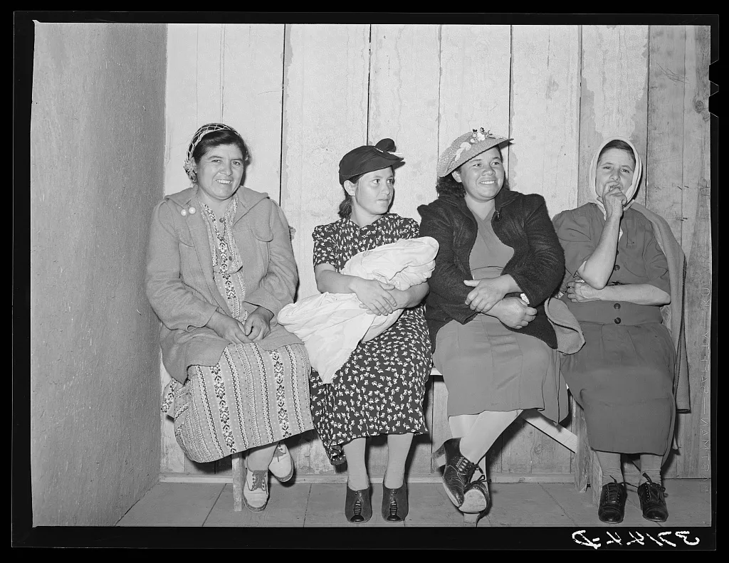 Spanish-American women waiting to see doctor at the traveling clinic…, New Mexico, 1940