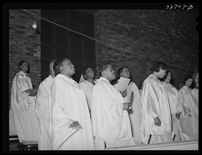 Choir of Pentecostal church. Southside of Chicago, Illinois, 1941
