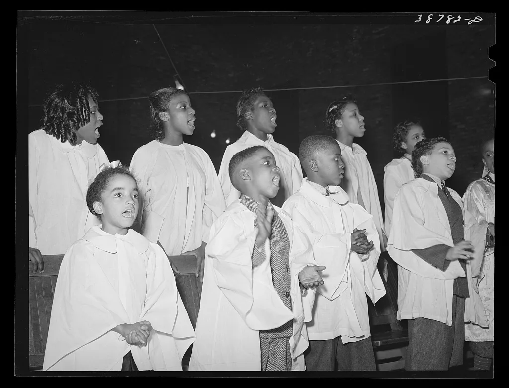Children's choir of Pentecostal church. Chicago, Illinois, 1941
