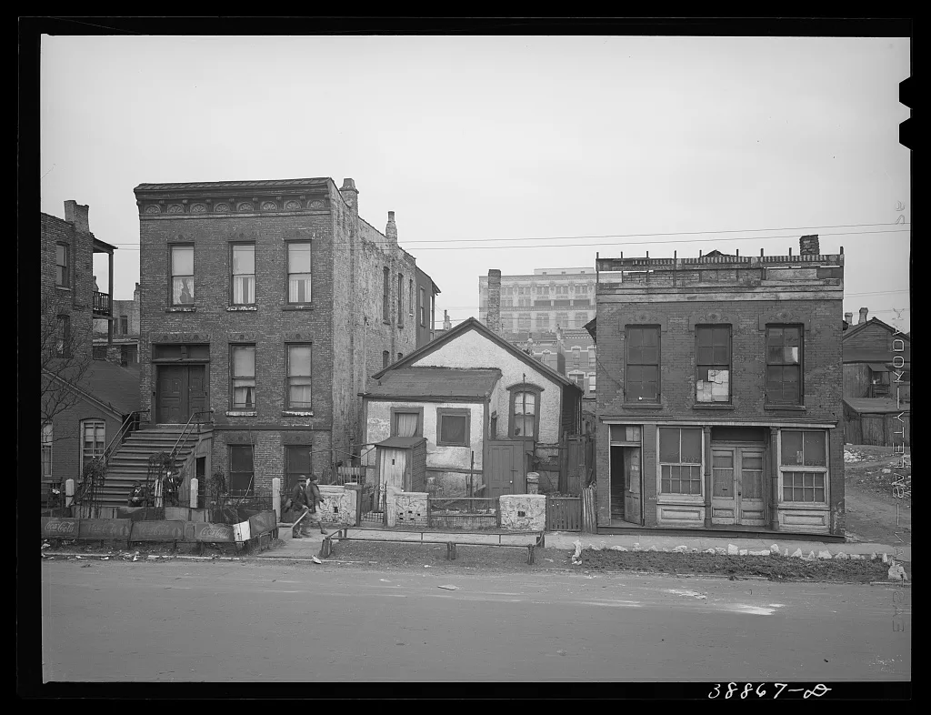 Scene in Negro section of Chicago, Illinois, 1941