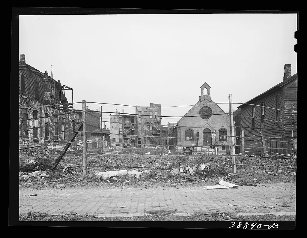 [Untitled photo, possibly related to: Chicago, Illinois. Scene in…, 1941